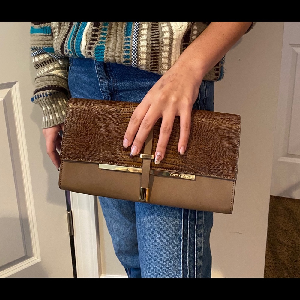 Brown clutch purse
